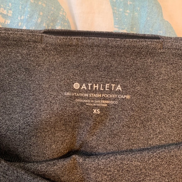 Athleta Stash Pocket Salutation Capri XS - Picture 5 of 7